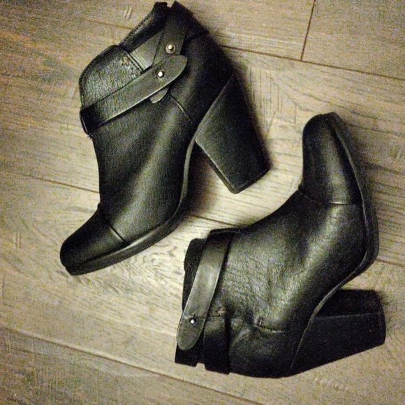 Rag & Bone "Harrow" Booties - Picture 2 of 11